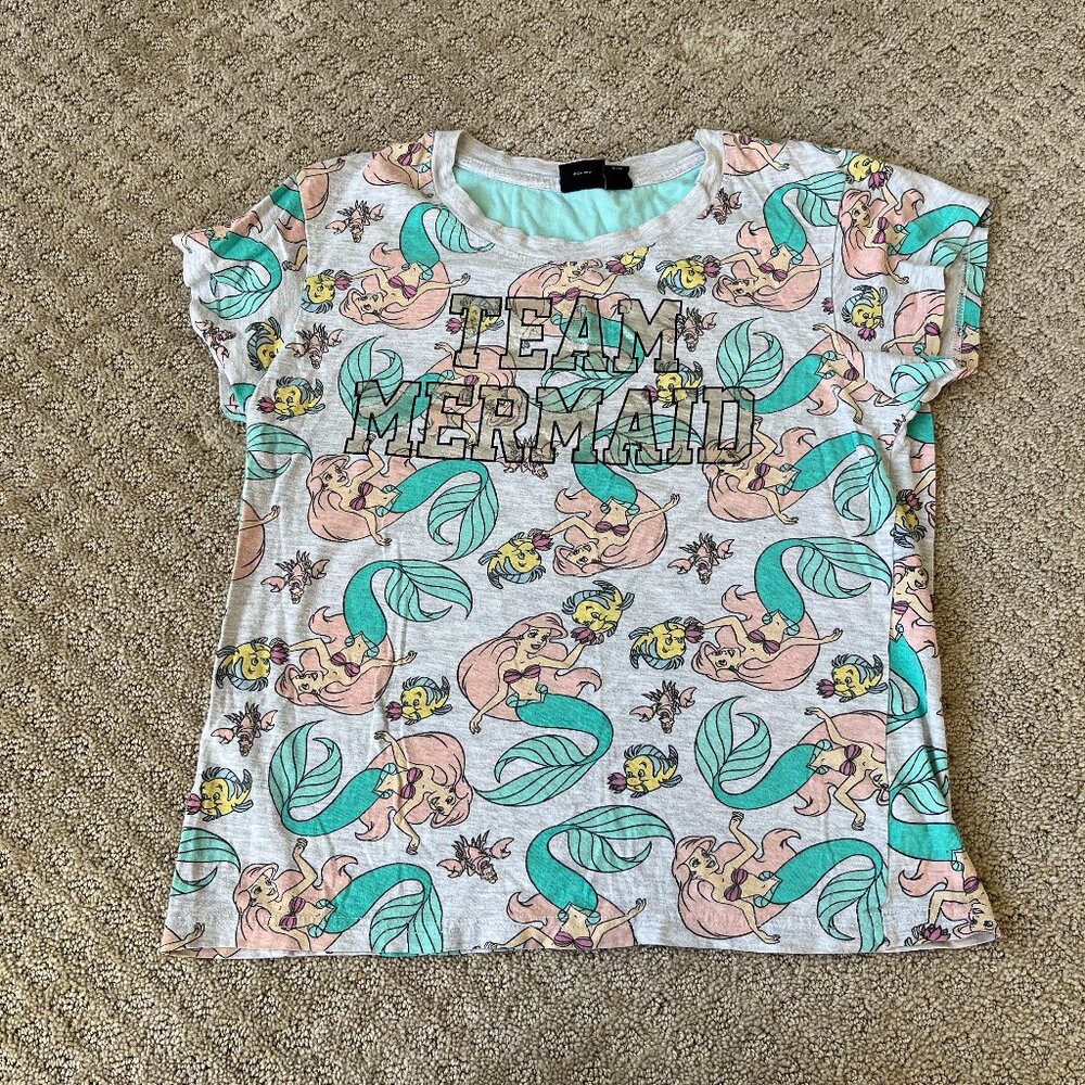Disney Little Mermaid Pajama Top Short Sleeve T Shirt Gray Crew Neck Size Medium